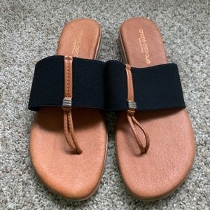 Andre Assous sandals